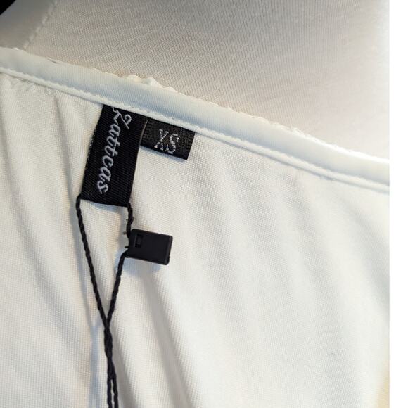 Women Short Sleeve Summer V Neck High Low Smocked Midi Dress Size XS - Picture 8 of 11